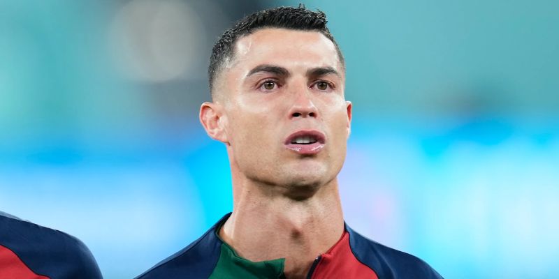 Cầu Thủ Ronaldo Sinh Năm Bao Nhiêu? Đi Tìm Lời Giải Chi Tiết